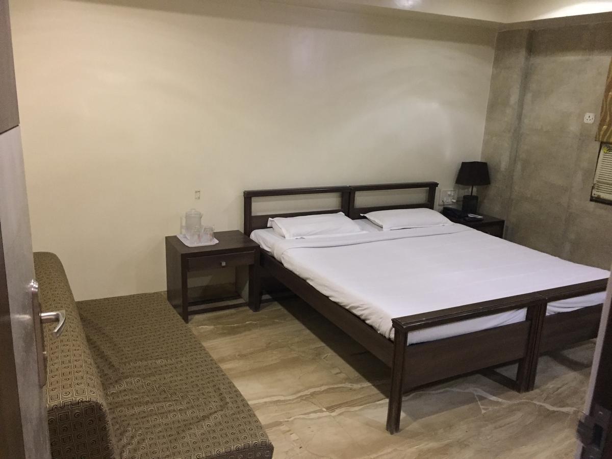 Haredia Hotel Mumbai Kültér fotó
