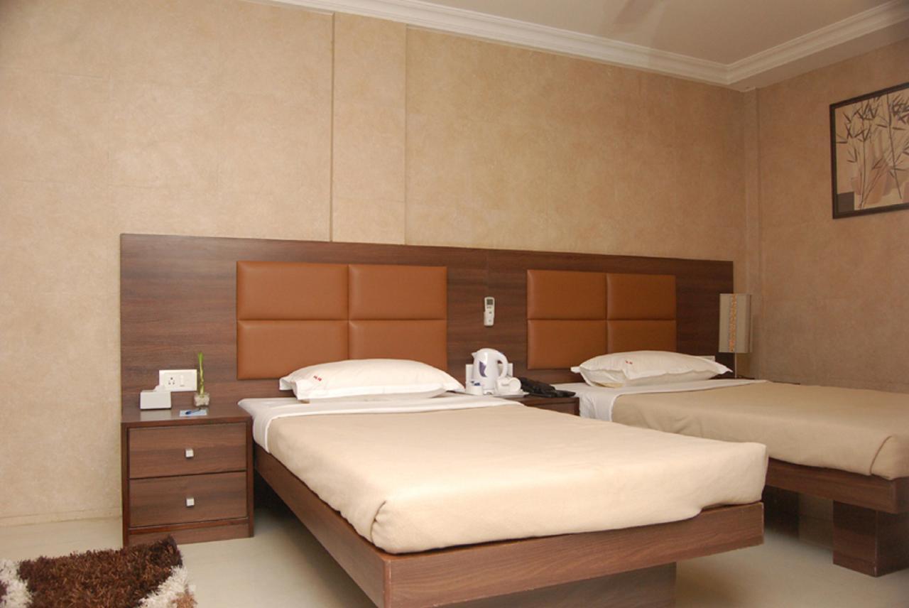 Haredia Hotel Mumbai Kültér fotó