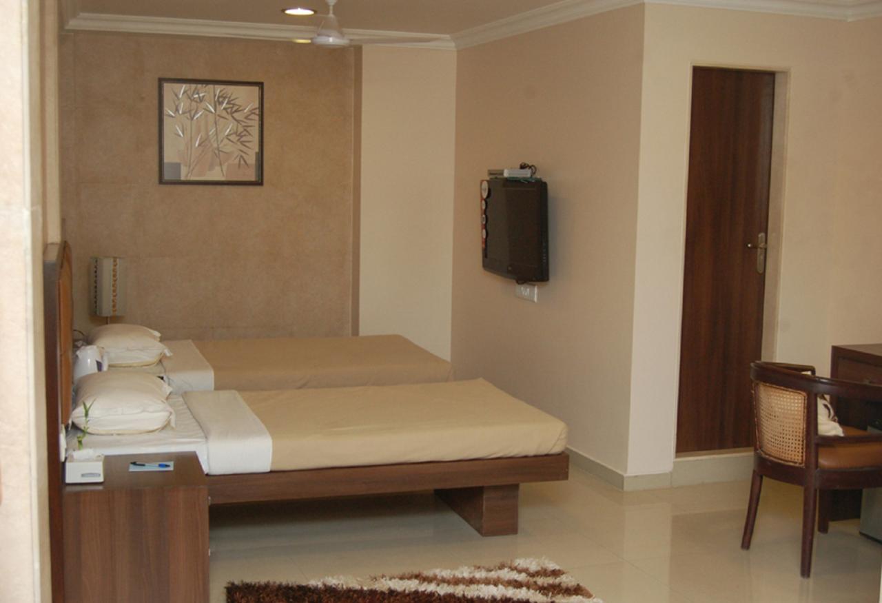 Haredia Hotel Mumbai Kültér fotó