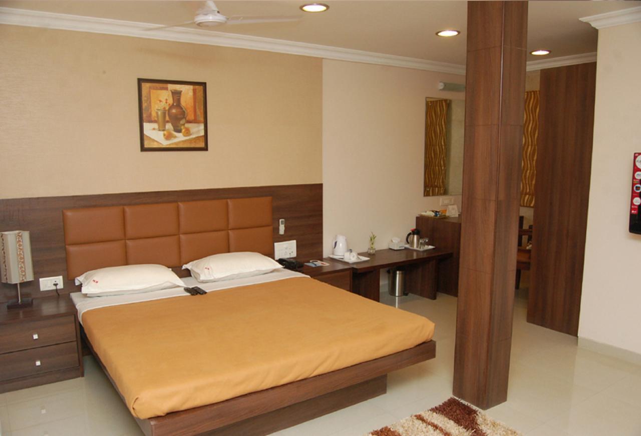 Haredia Hotel Mumbai Kültér fotó